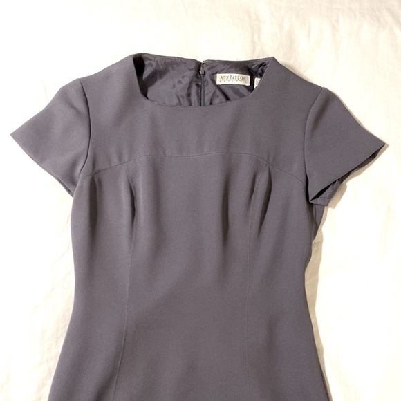 Ann Taylor NWOT Seasonless Stretch Sheath Suiting Dress - Picture 3 of 10